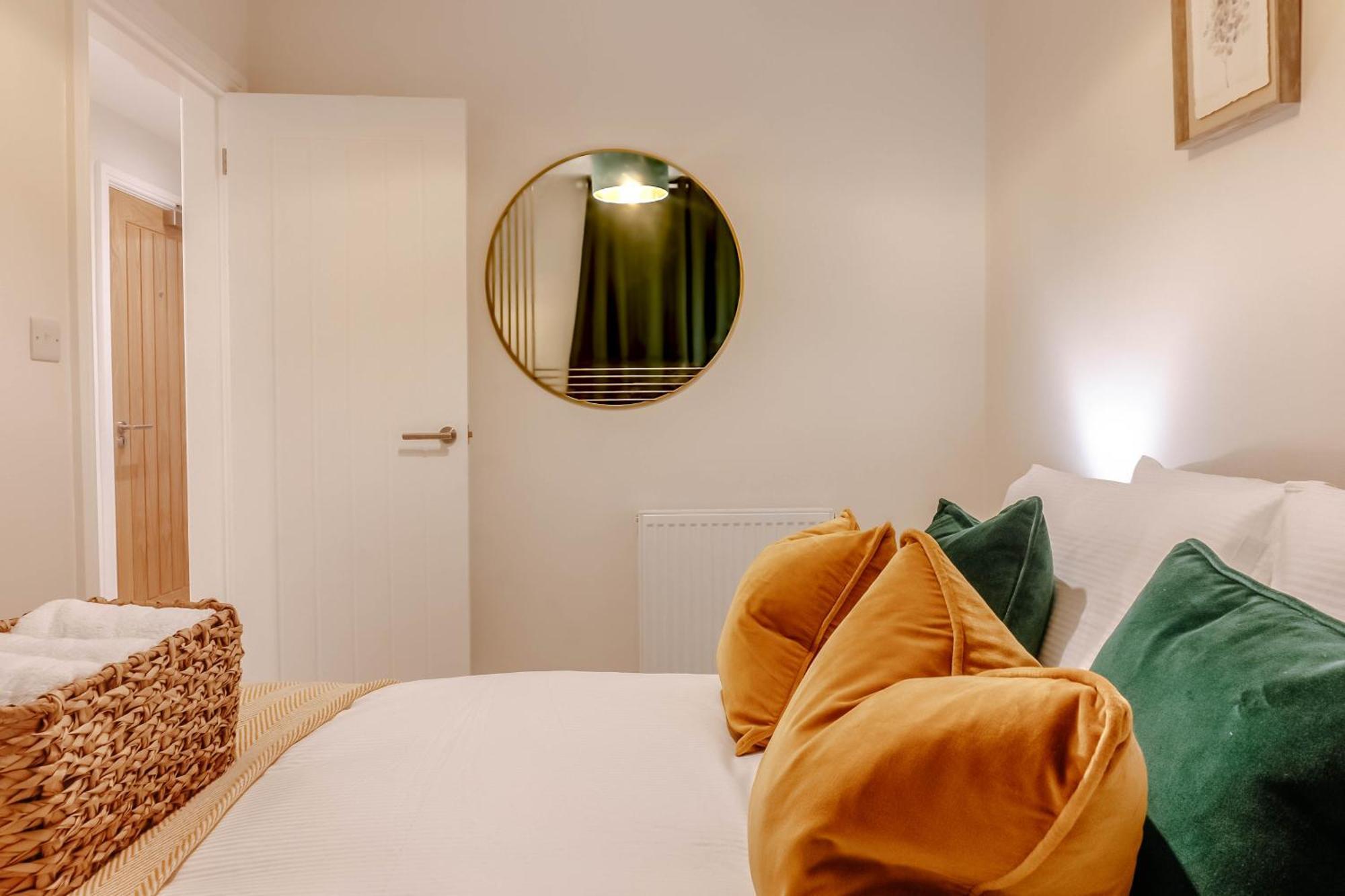Mayfield - Central Harrogate Apartment - Ground Floor Экстерьер фото
